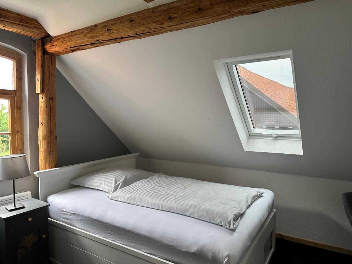 1852 Landgasthof- Ferienwohnung Elze エクステリア 写真